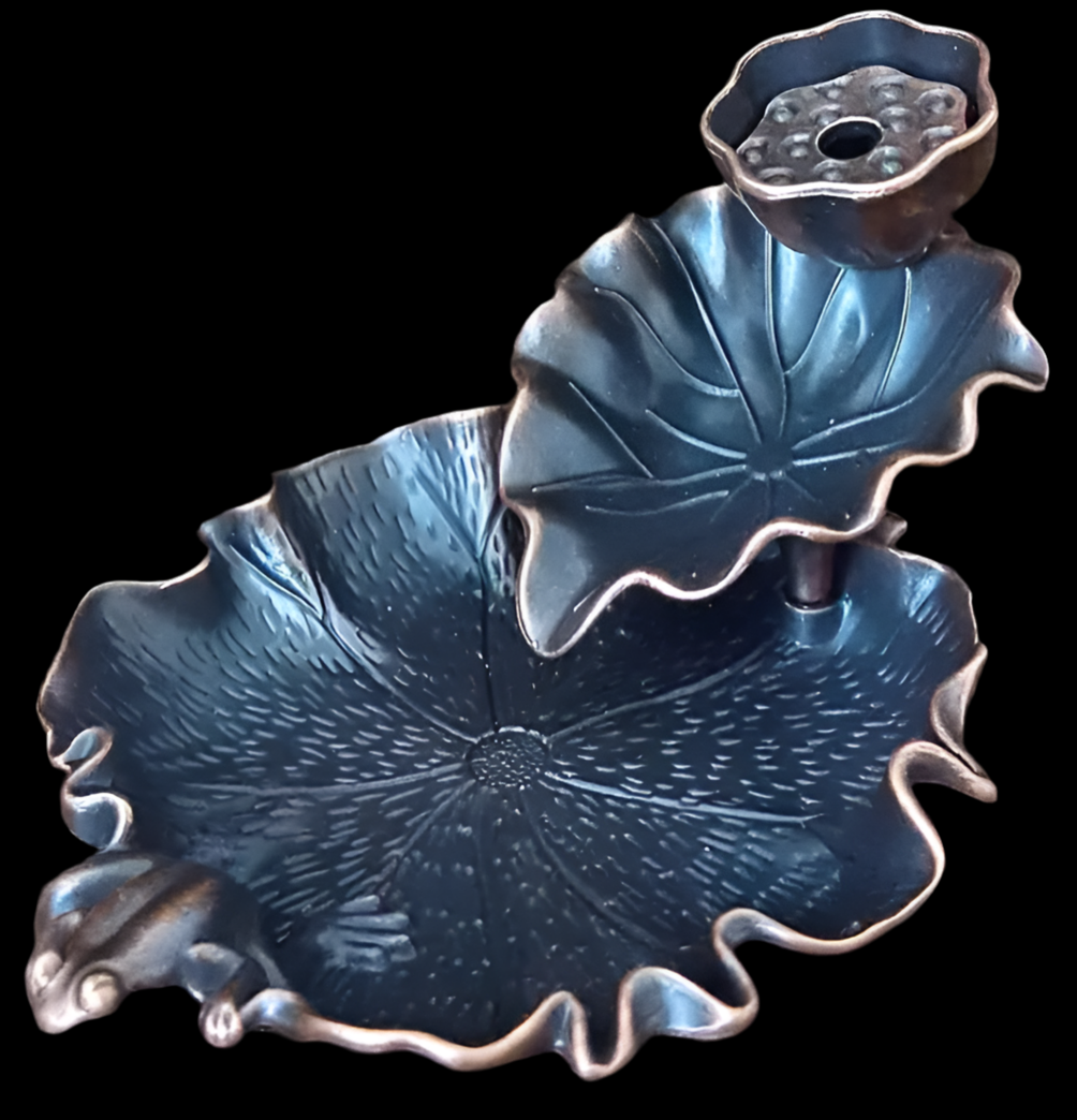 Back flow Lucy Lotus holder