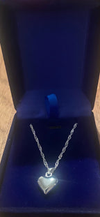 Silver heart pendant