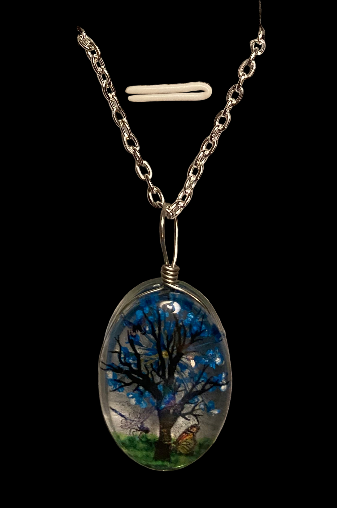 Glass tree pendant