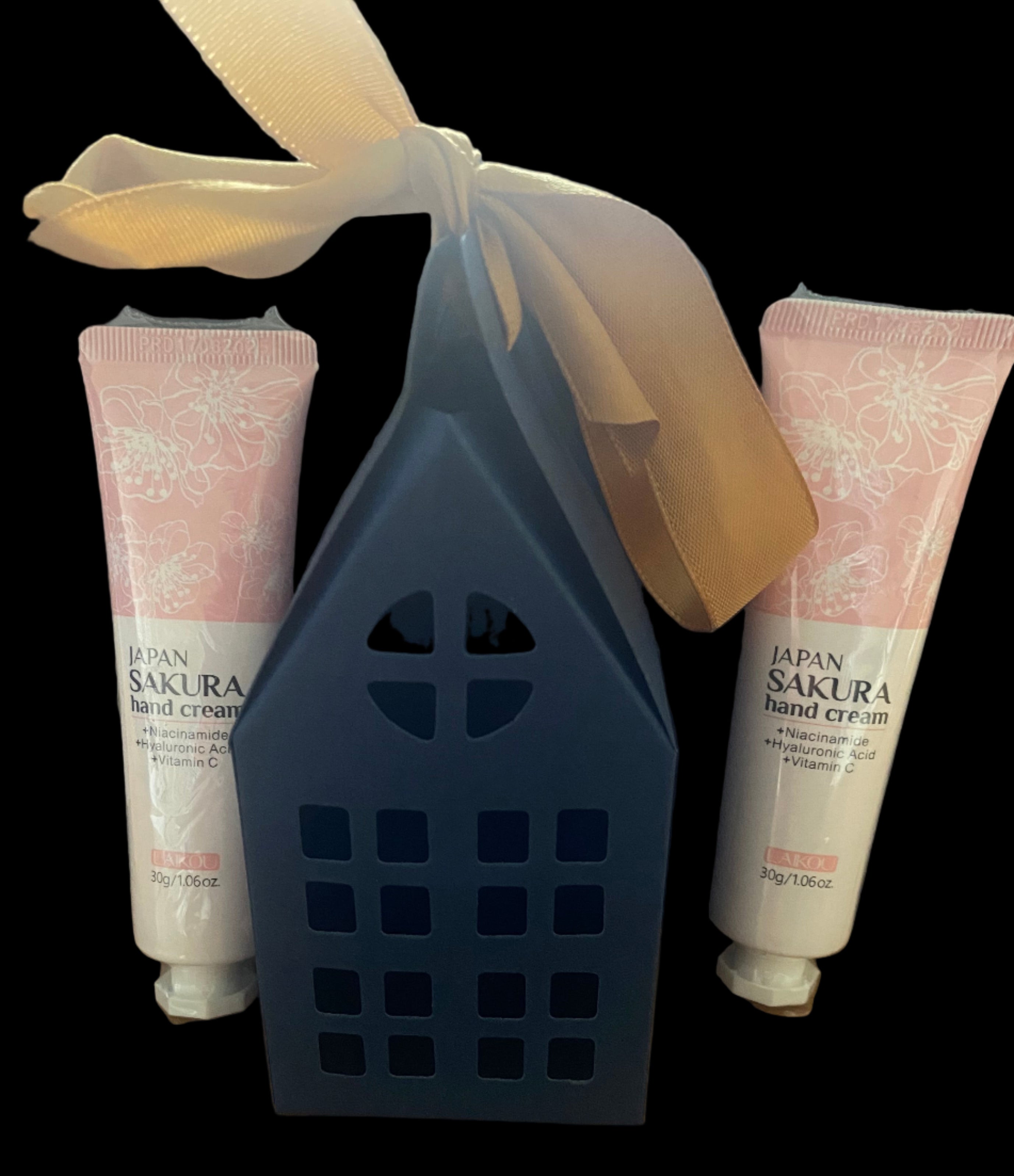Sakura hand cream gift set