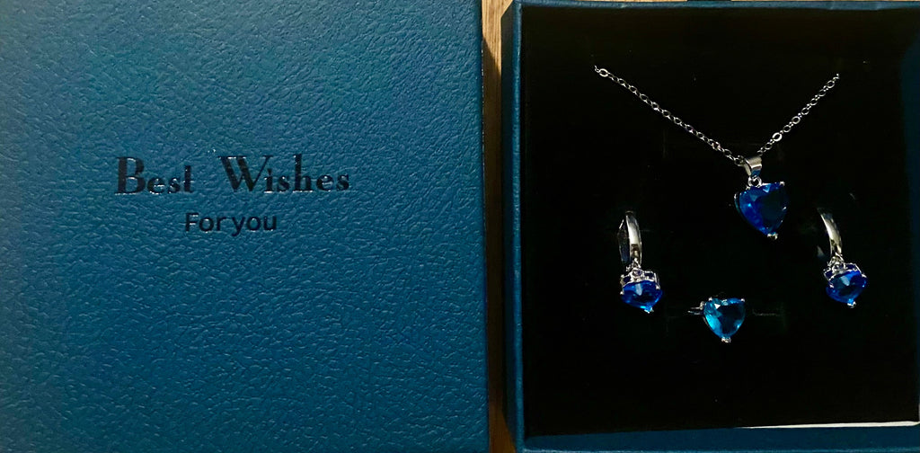 Silver plated jewellery gift set